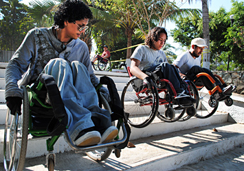 Mexique. Des fauteuils pour handicapés à bas prix