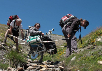 Handi Cap Evasion : la montagne en joëlette