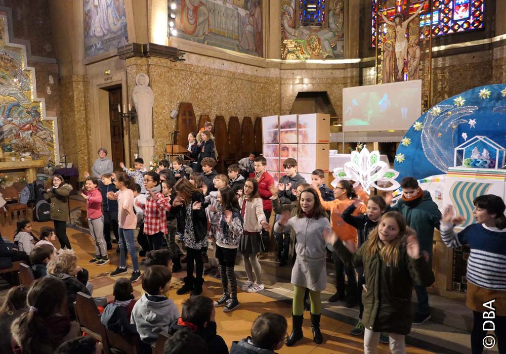 Les enfants de la Providence à Paris célèbrent Don Bosco