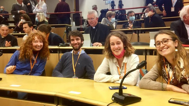 Gwenaëlle (MSJ) devant les évêques réunis à Lourdes : « C’est ensemble que nous y arriverons »