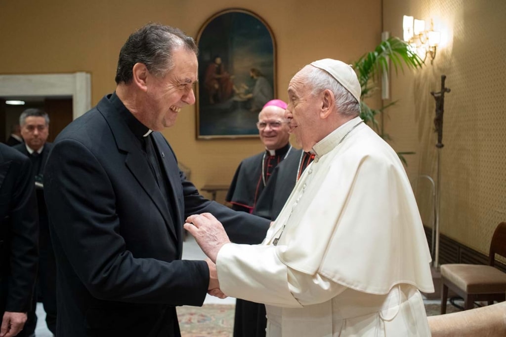 Le recteur majeur des salésiens, Don Angel Fernandez Artime, créé cardinal par le pape : ce que cela signifie pour lui, pour la famille salésienne et pour l’Eglise catholique