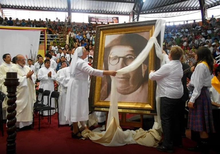 Maria Troncatti, Mère missionnaire, artisane de paix et de réconciliation, sera canonisée le 19 octobre
