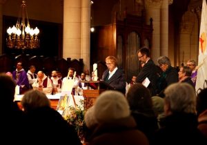 Philippe, Maed, Chahina, Nicolas, François… ces témoignages reçus pour dire merci et A-Dieu au père Jean-Marie Petitclerc