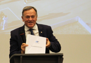 « Don Bosco pour étoile polaire et le système préventif pour phare » : Régis Michel, directeur de Notre-Dame des Minimes (Lyon), remercié à l&rsquo;occasion de son départ à la retraite